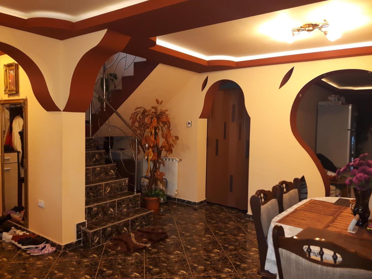 Vila Alexia Hotel Călimăneşti Exterior foto